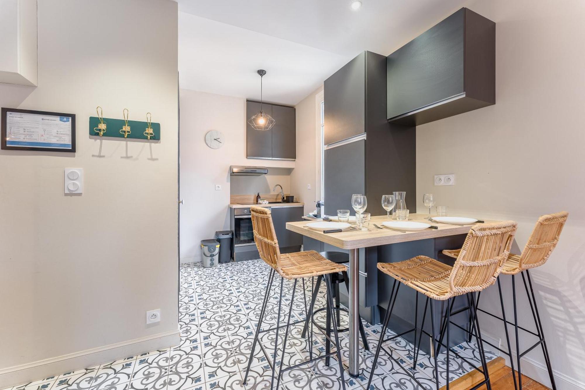 Le Petit Bacchus - Au Coeur De Nantes Daire Dış mekan fotoğraf